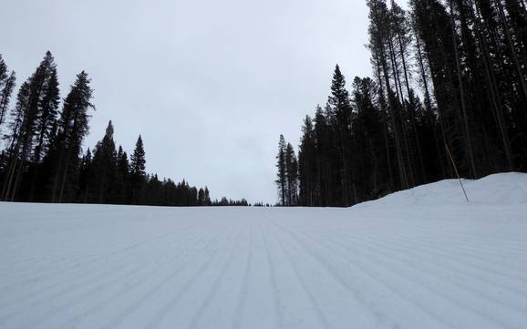 Preparazione delle piste Slate Range – Preparazione delle piste Lake Louise