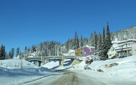 North Okanagan: Accesso nei comprensori sciistici e parcheggio – Accesso, parcheggi SilverStar